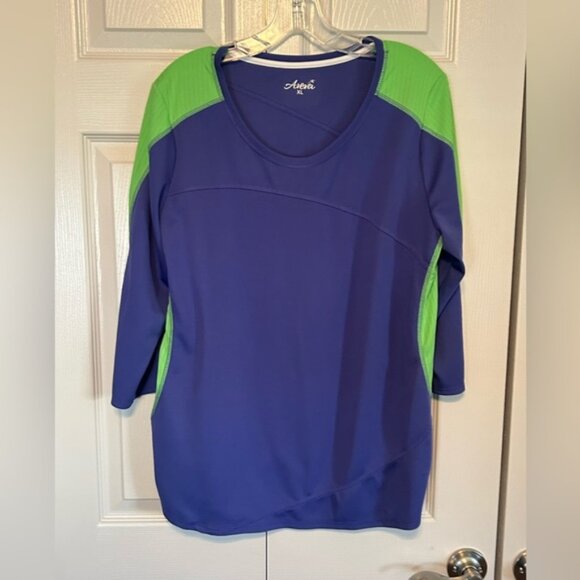 Avera Women’s 3/4 sleeve Arhletic Dri Fit Top XL - Picture 1 of 3